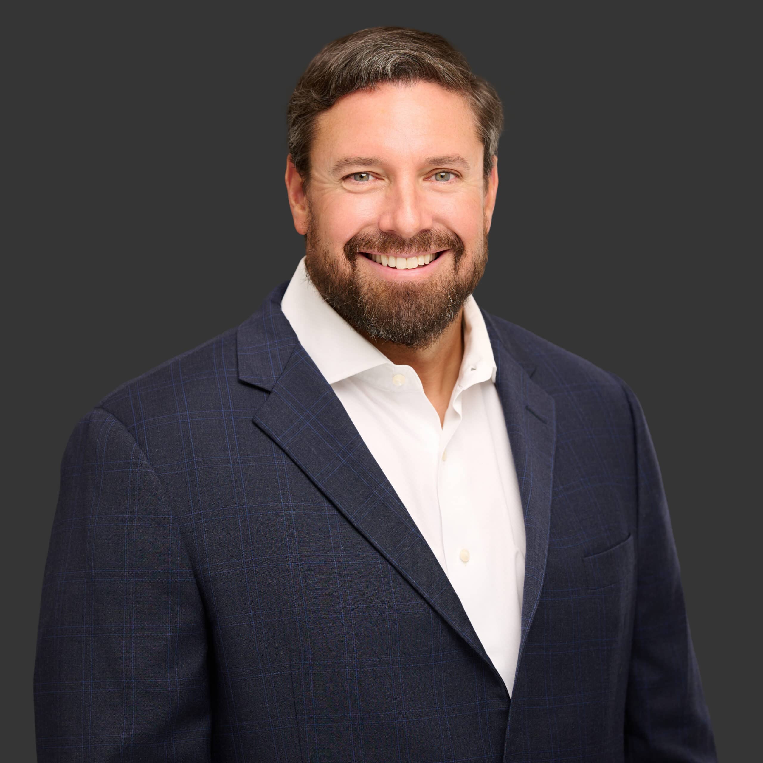 KEVIN NAVASCEO Chiropractic Health Partners With over two decades of senior leadership in healthcare operations and finance, Kevin has led large, multi-site organizations spanning hundreds of providers and thousands of employees. His experience includes executive oversight of hospital systems, specialty networks, and national healthcare divisions with billion-dollar budgets. A former Marine Corps Captain and Company Commander, he brings a unique blend of operational discipline, financial expertise, and leadership excellence—having guided teams through more than $13 billion in acquisitions and transactions.